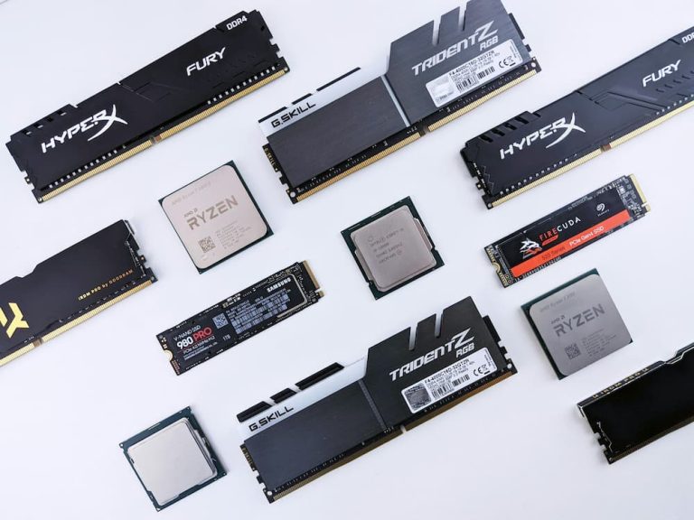 Peut-on mettre 2 SSD dans un PC ? Oui, et voici comment faire