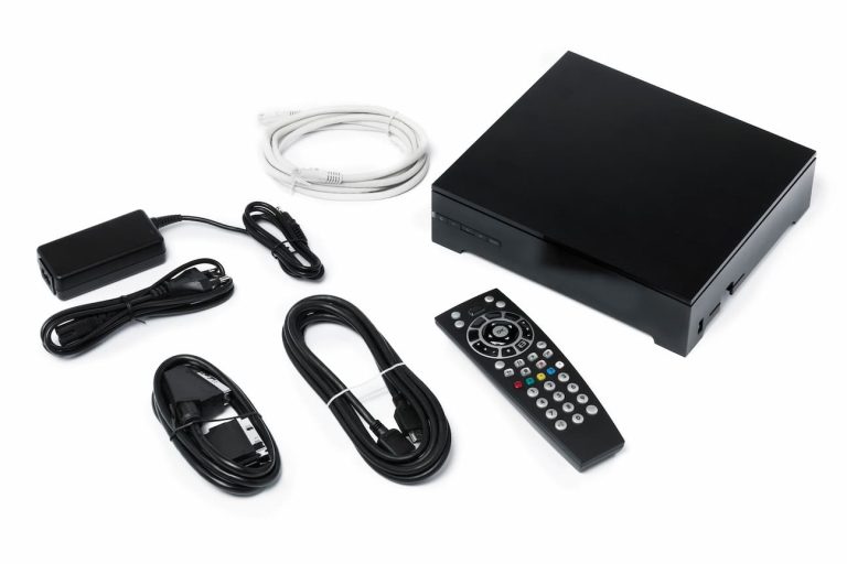 Association avec le Freebox Server en cours