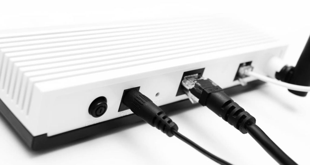 Association avec le Freebox Server en cours