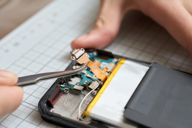 Comment savoir si la batterie de mon téléphone est morte