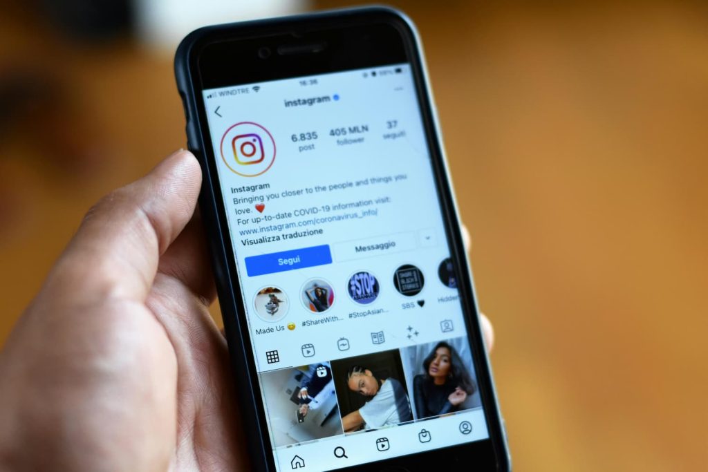 Voir les abonnements d'un compte privé Instagram 